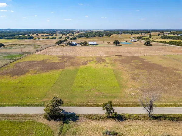 $99,900 | 1108 Clover Drive, Poolville, TX 76487