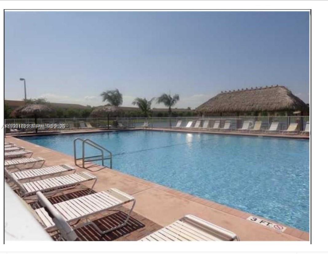 a picture of a table and chairs