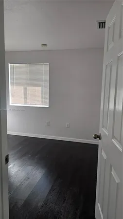 $2,550 | 2755 Southeast 15th Road, Unit 101, Homestead, FL 33035