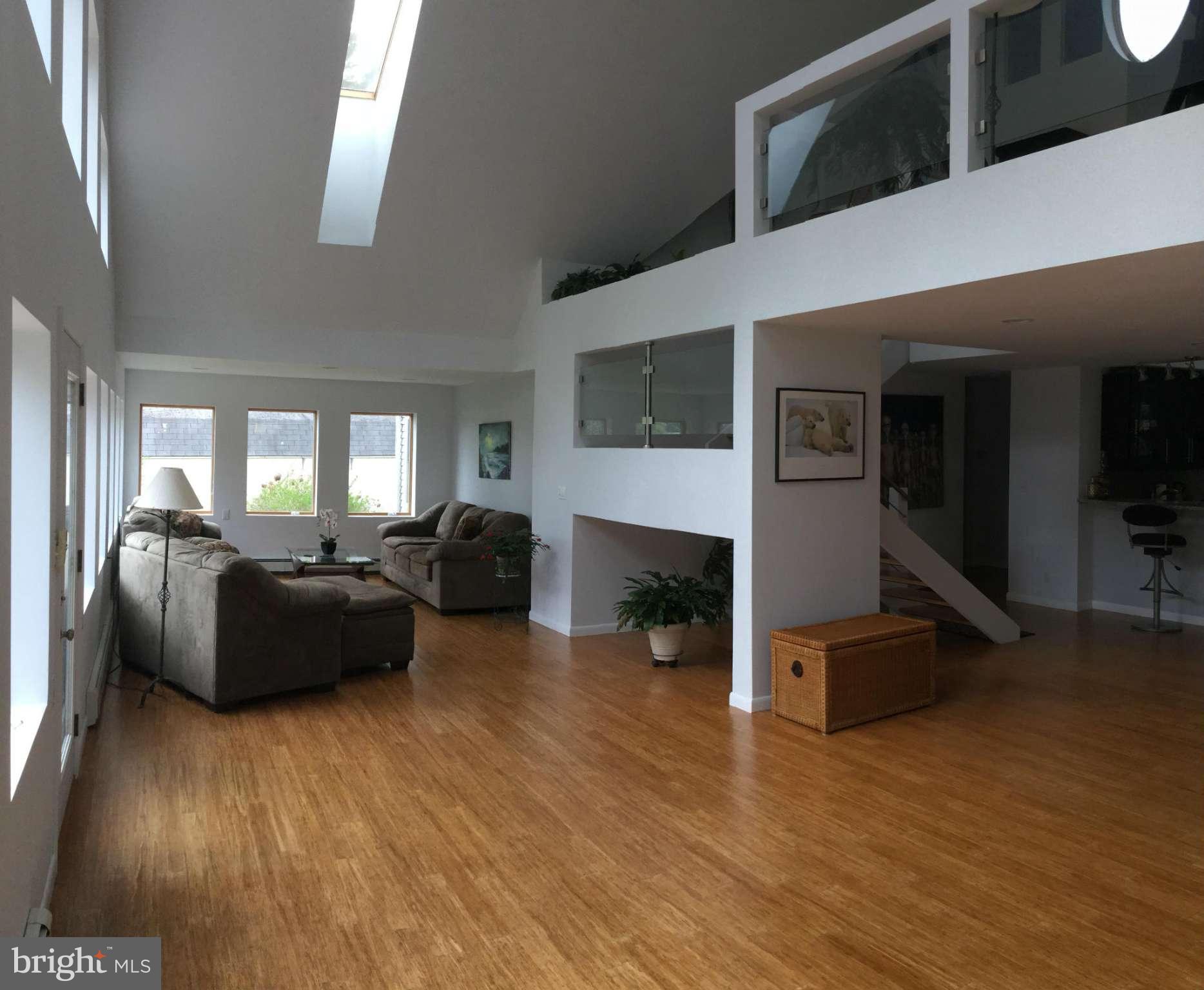 1055 Rodgers Road Churchton, MD 20733 - Photo 10 of 30 Living Room