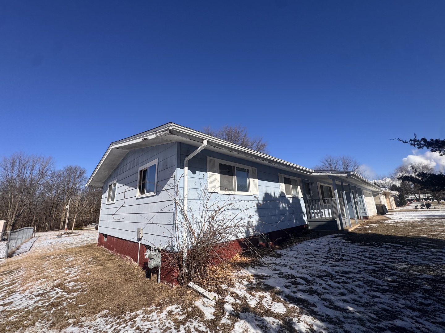 806 Northeast 3rd Street Galva, IL 61434 - Photo 4 of 21