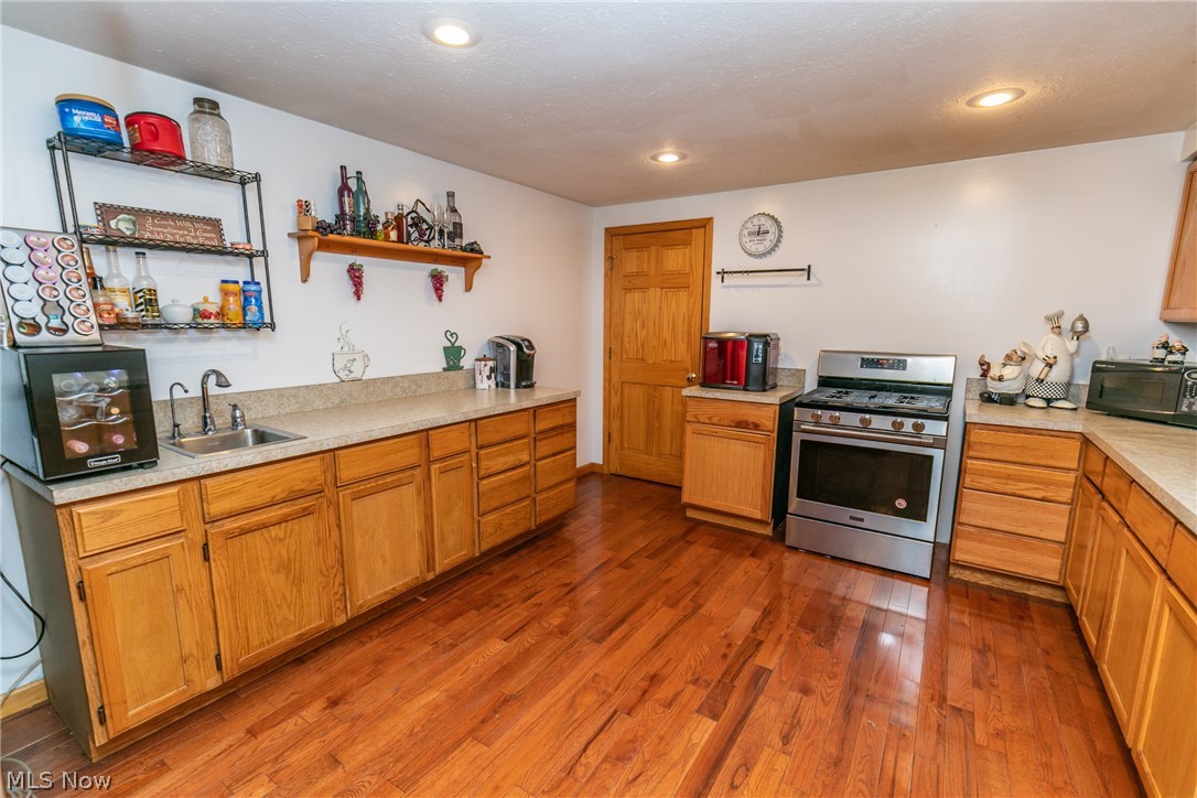 17804 Howe Road Strongsville, OH 44136 - Photo 12 of 35