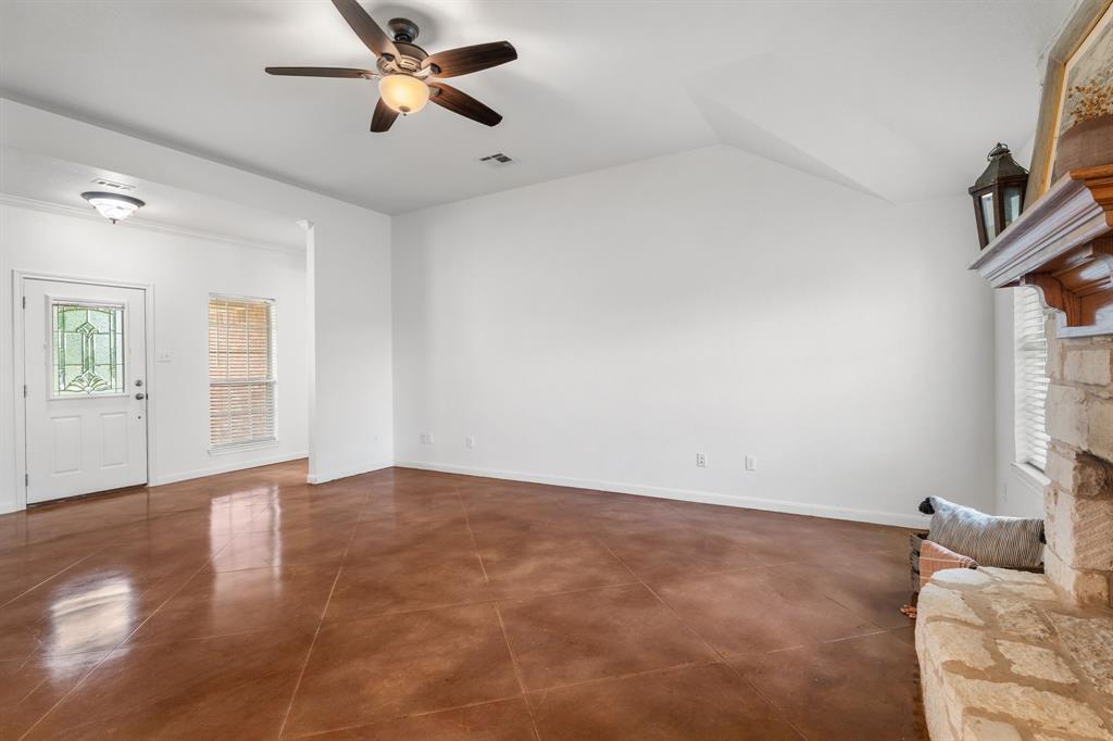1007 Morning Star Circle China Spring, TX 76633 - Photo 8 of 40
