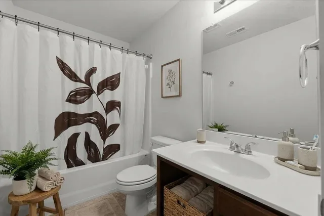 $280,000 | 216 Wayfair Lane, Wellford, SC 29385