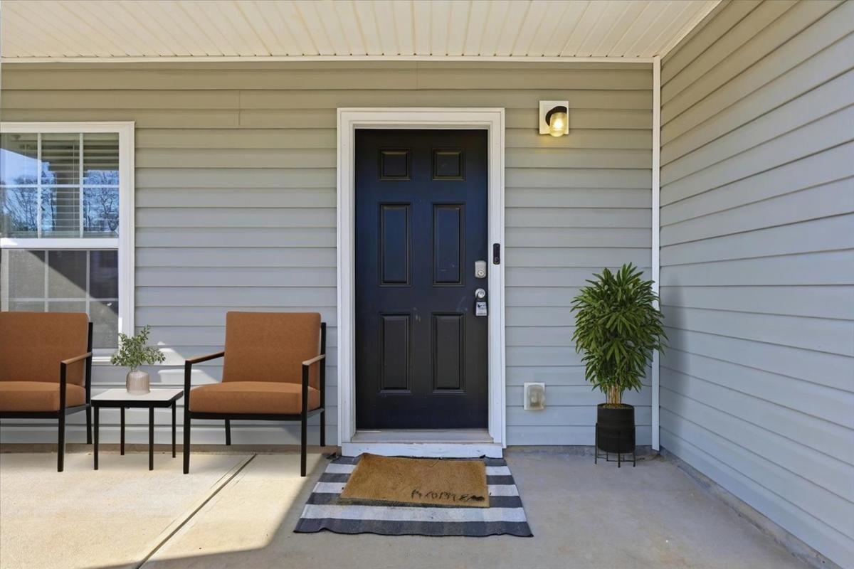 216 Wayfair Lane Wellford, SC 29385 - Photo 3 of 25