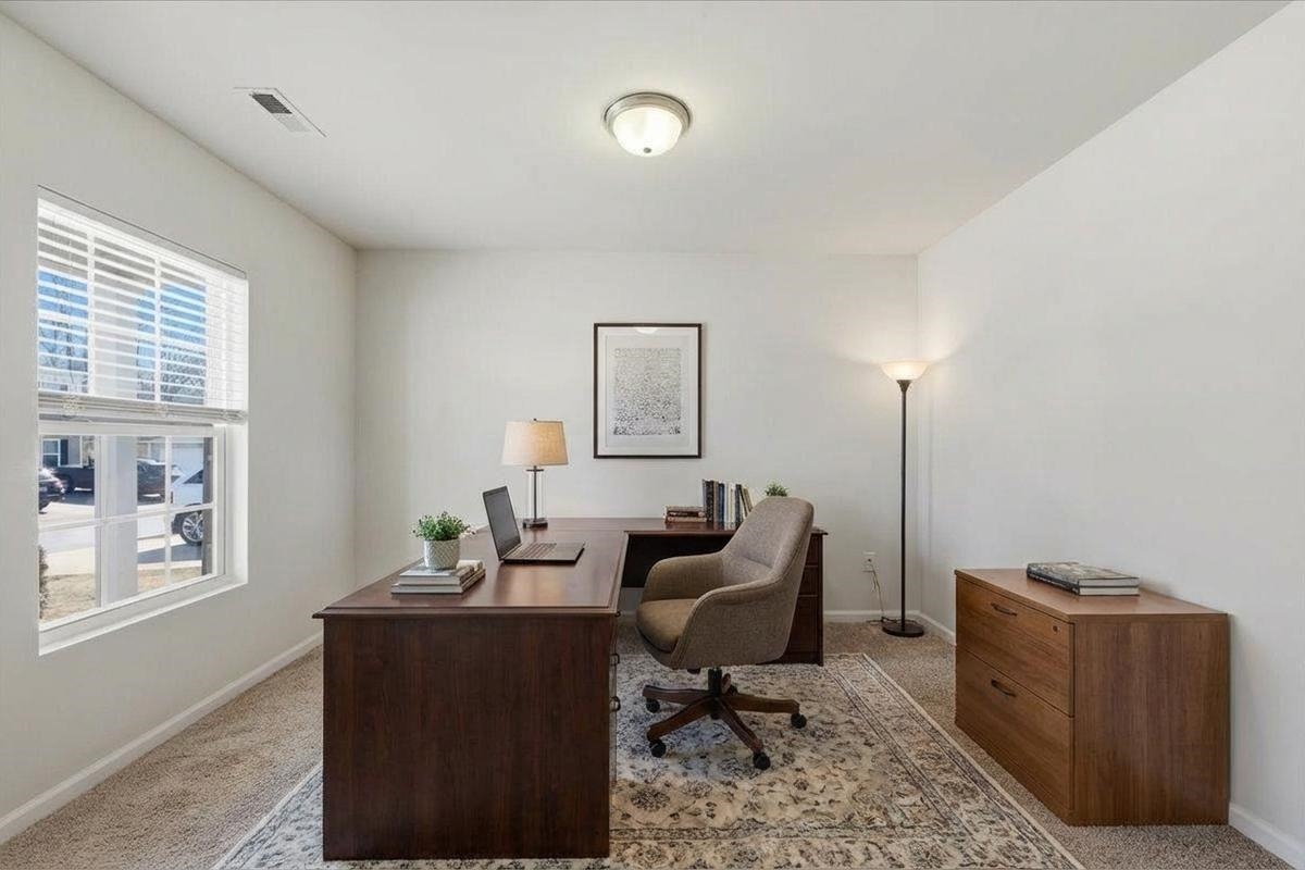 216 Wayfair Lane Wellford, SC 29385 - Photo 5 of 25