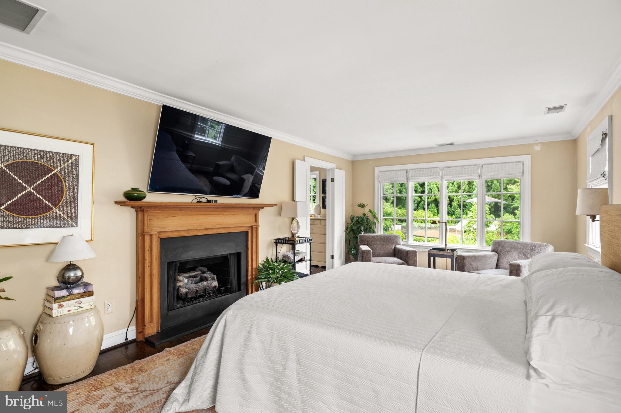 2215 49th Street Northwest Washington, DC 20007 - Photo 26 of 56