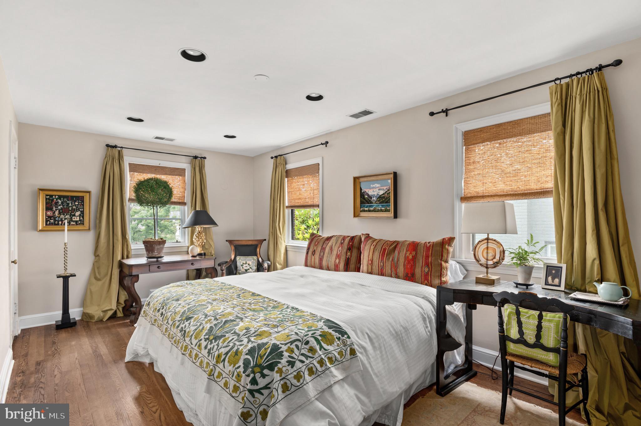 2215 49th Street Northwest Washington, DC 20007 - Photo 34 of 56