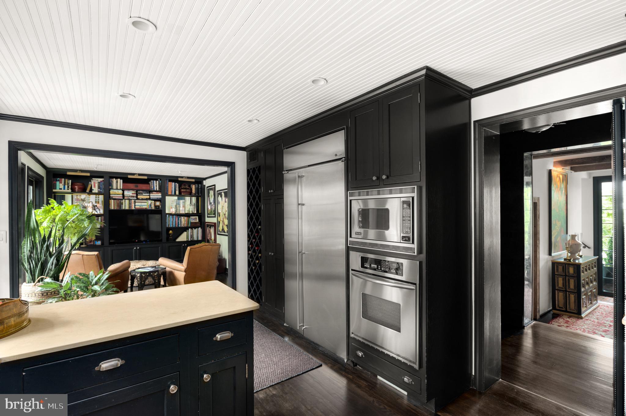 2215 49th Street Northwest Washington, DC 20007 - Photo 7 of 56