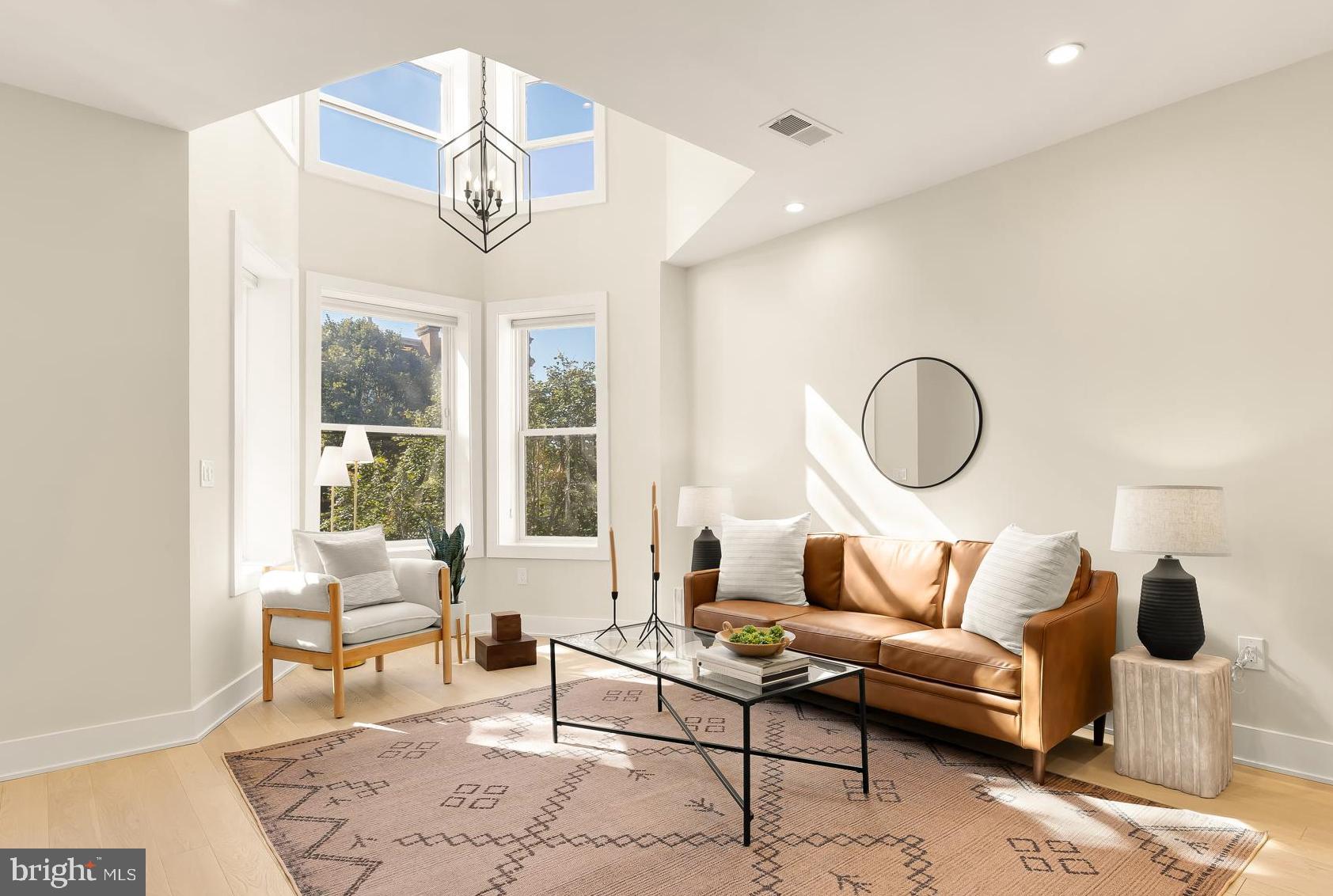 1747 T Street Northwest, Unit 4 Washington, DC 20009 - Photo 4 of 30 Dramatic living area