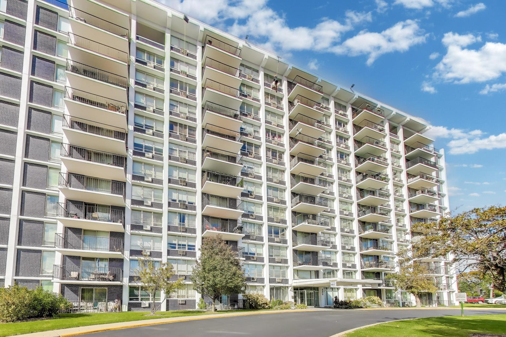 8809 West Golf Road, Unit 8I Niles, IL 60714 - Photo 1 of 27 a front view of a building