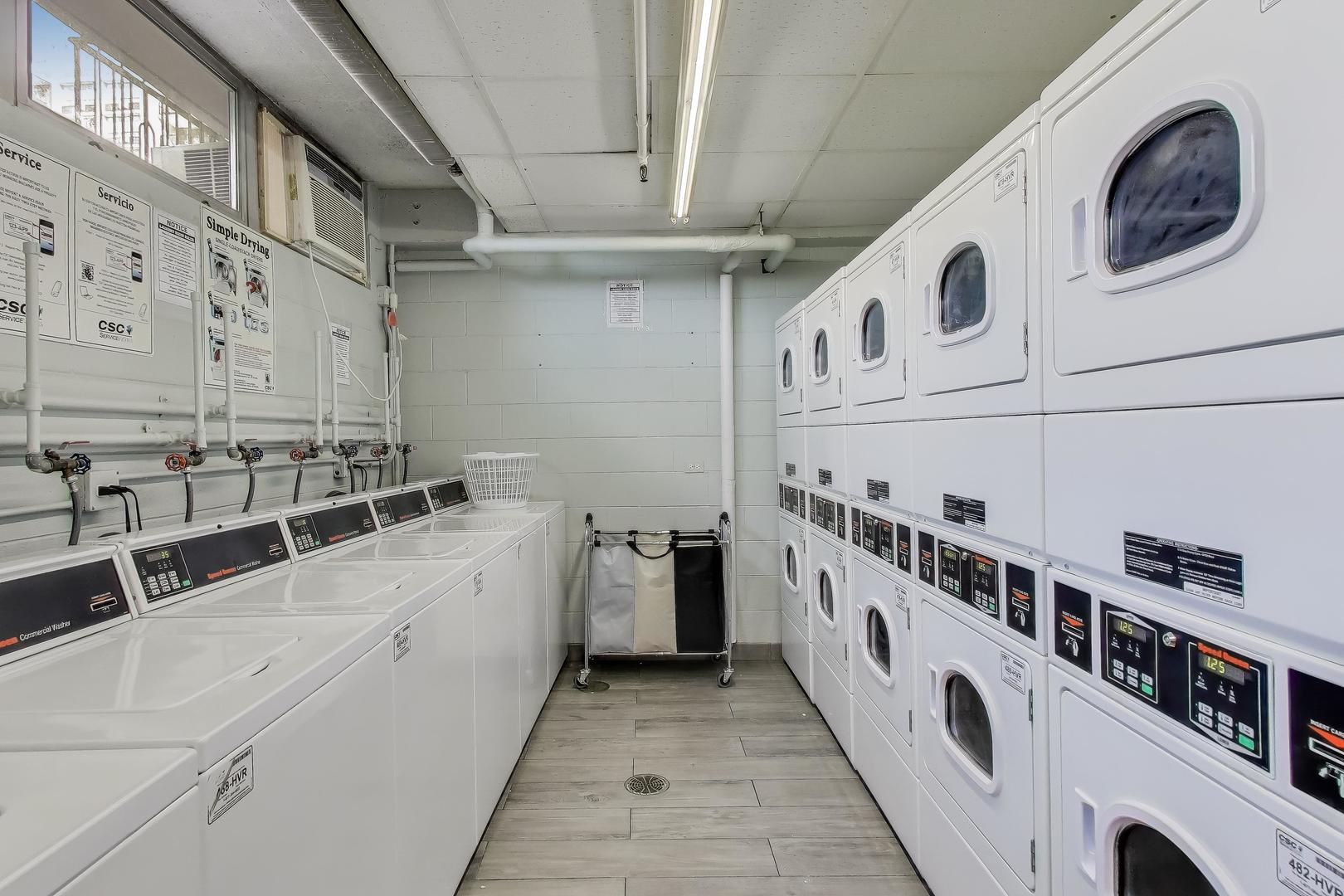 8809 West Golf Road, Unit 8I Niles, IL 60714 - Photo 21 of 27 a view of a kitchen with utility and kitchen