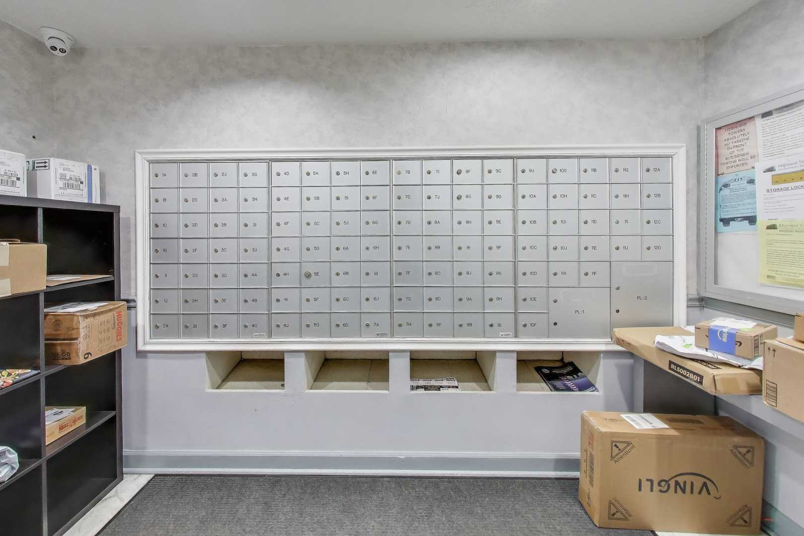 8809 West Golf Road, Unit 8I Niles, IL 60714 - Photo 23 of 27 a view of washer and dryer