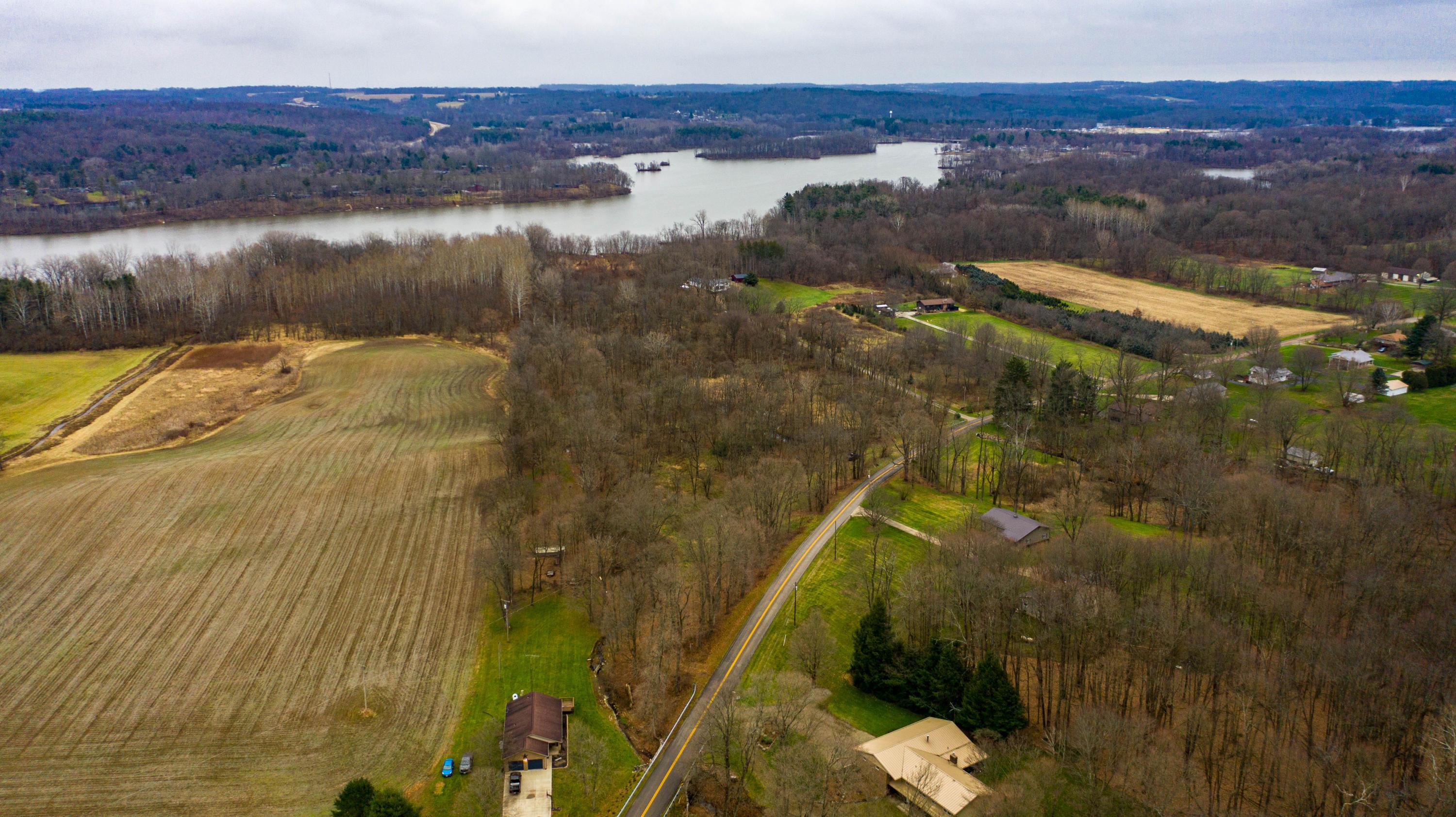 840 Koogle Road Mansfield, OH 44903 - Photo 3 of 9