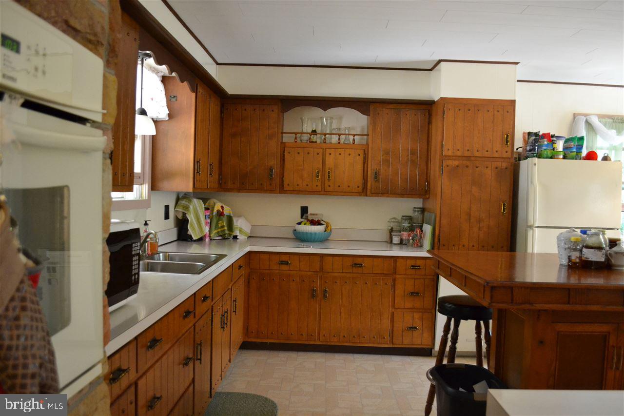 624 Mountain Road Liverpool, PA 17045 - Photo 2 of 25 Gallery Image 2
