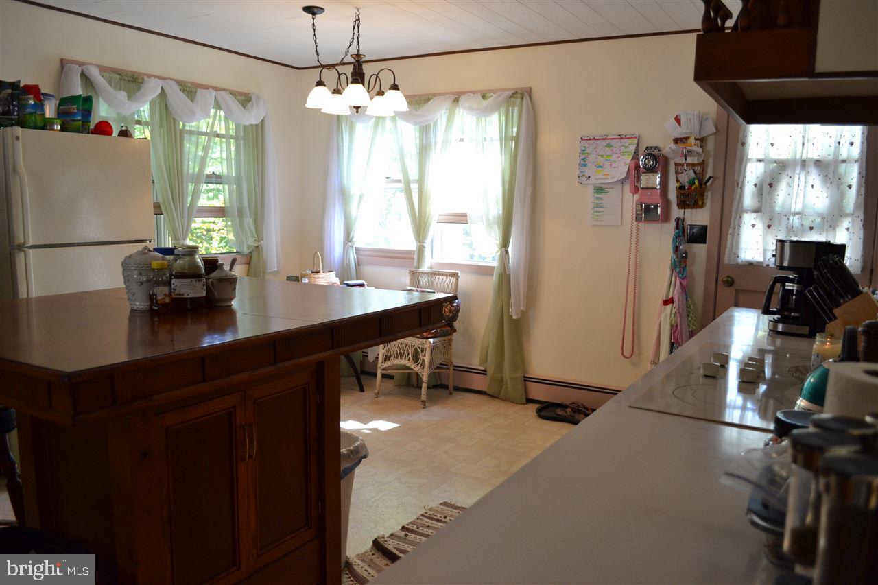 624 Mountain Road Liverpool, PA 17045 - Photo 3 of 25 Gallery Image 3