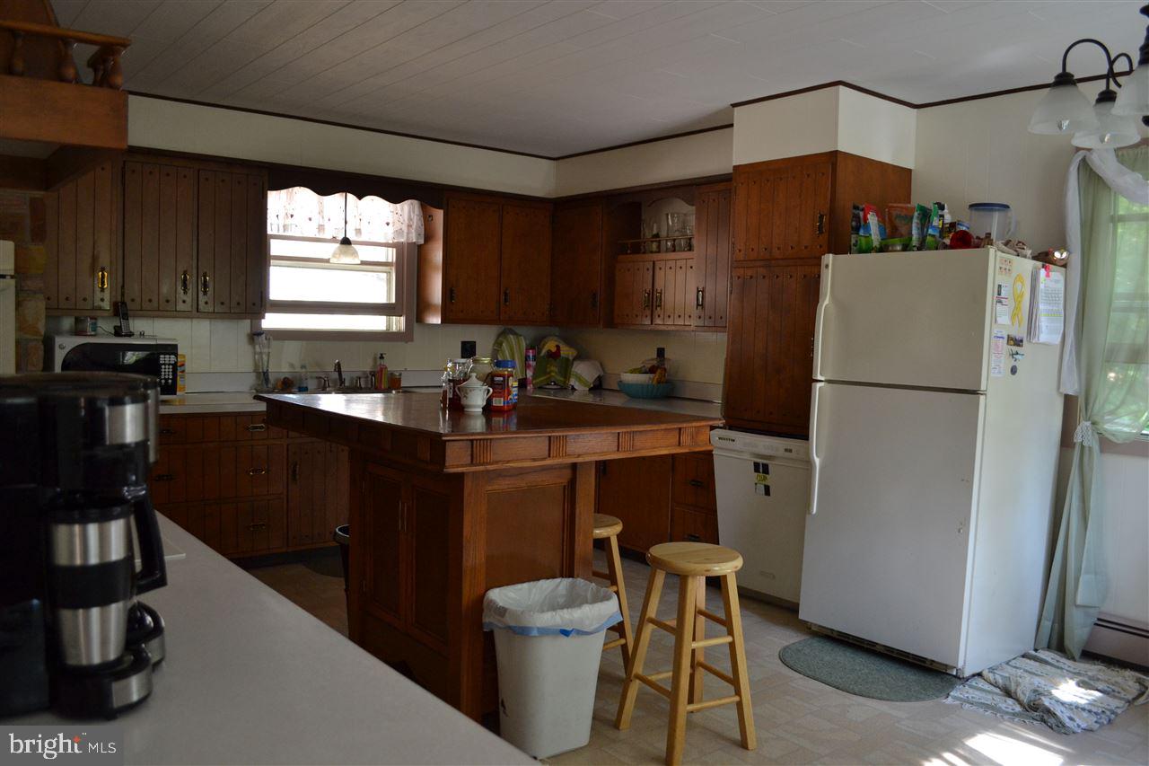 624 Mountain Road Liverpool, PA 17045 - Photo 4 of 25 Gallery Image 4