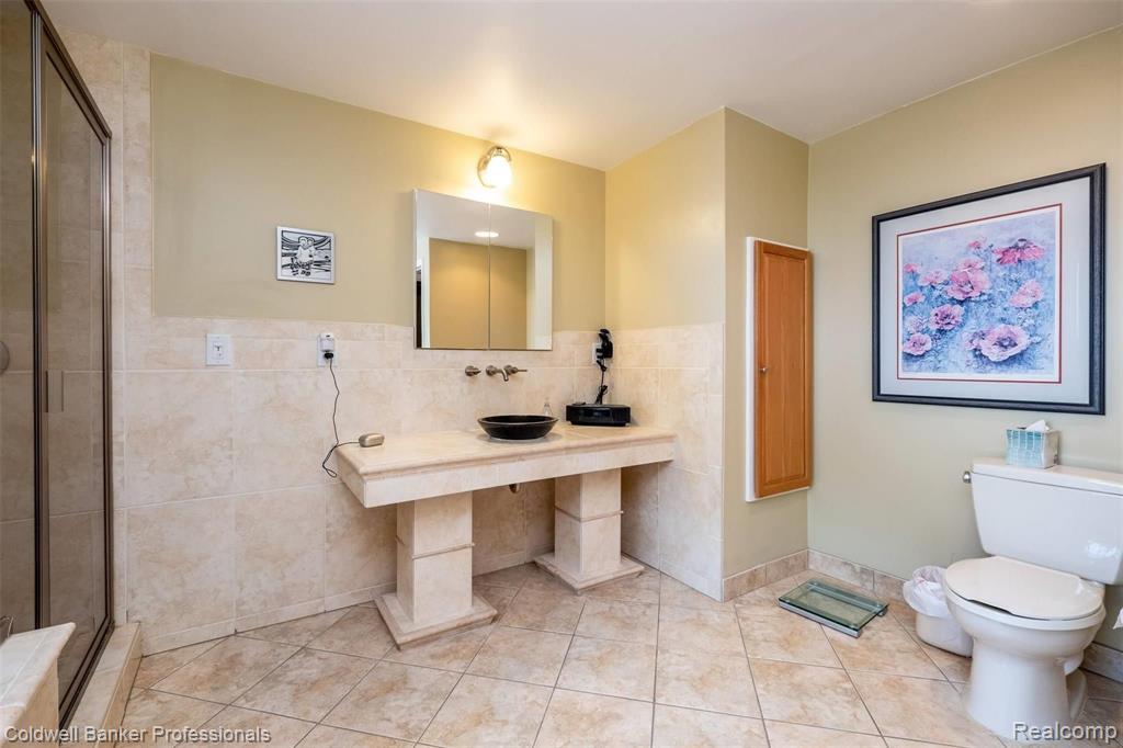33669 York Ridge Street Farmington Hills, MI 48331 - Photo 41 of 46