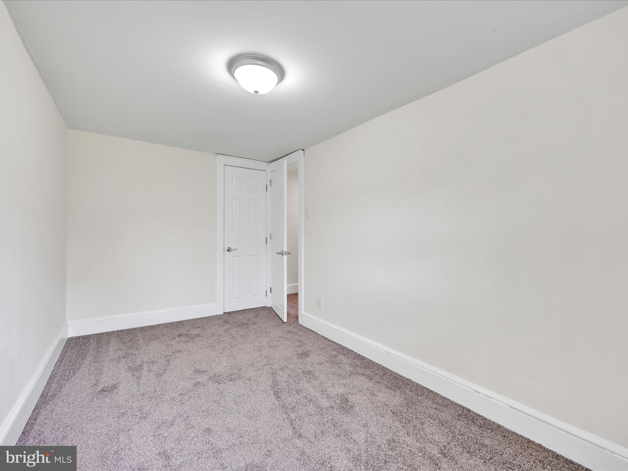 142 West Ruddle Street Coaldale, PA 18218 - Photo 19 of 28 a view of an empty room
