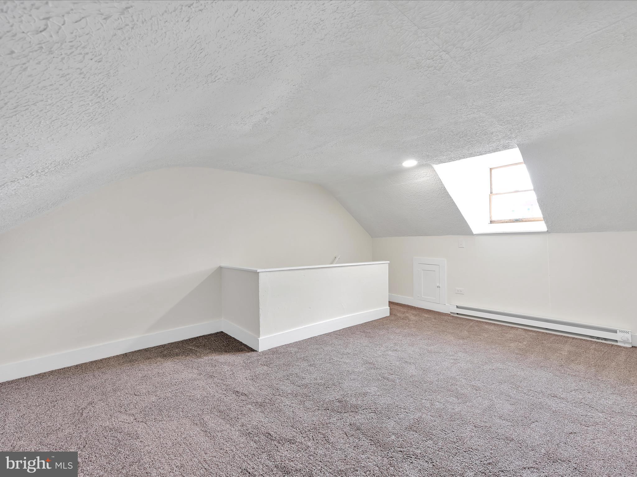 142 West Ruddle Street Coaldale, PA 18218 - Photo 21 of 28 an empty room with a empty space