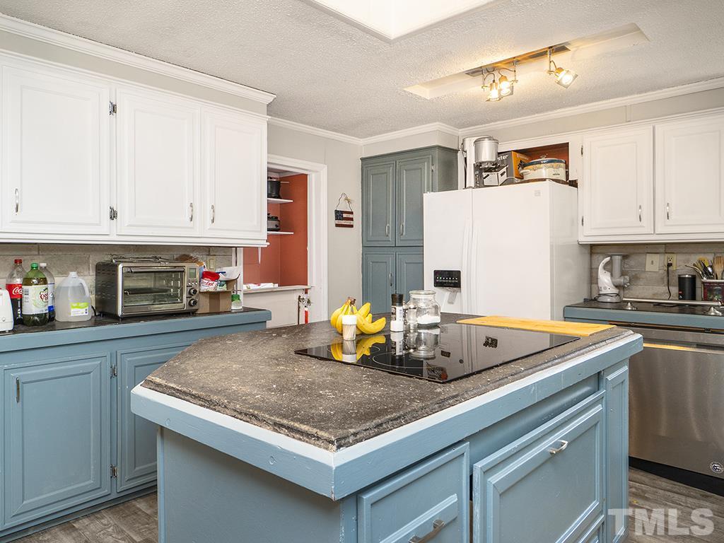 924 Elon Ossipee Road Elon, NC 27244 - Photo 10 of 28 Gallery Image 10