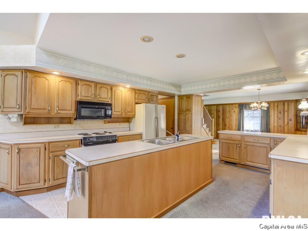 2225 West Jefferson Street Springfield, IL 62702 - Photo 11 of 36