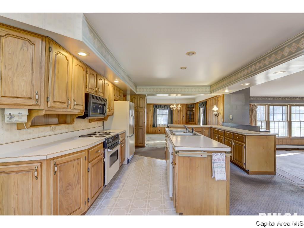 2225 West Jefferson Street Springfield, IL 62702 - Photo 12 of 36