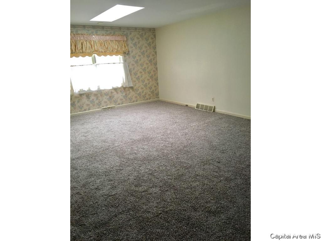 2225 West Jefferson Street Springfield, IL 62702 - Photo 23 of 36