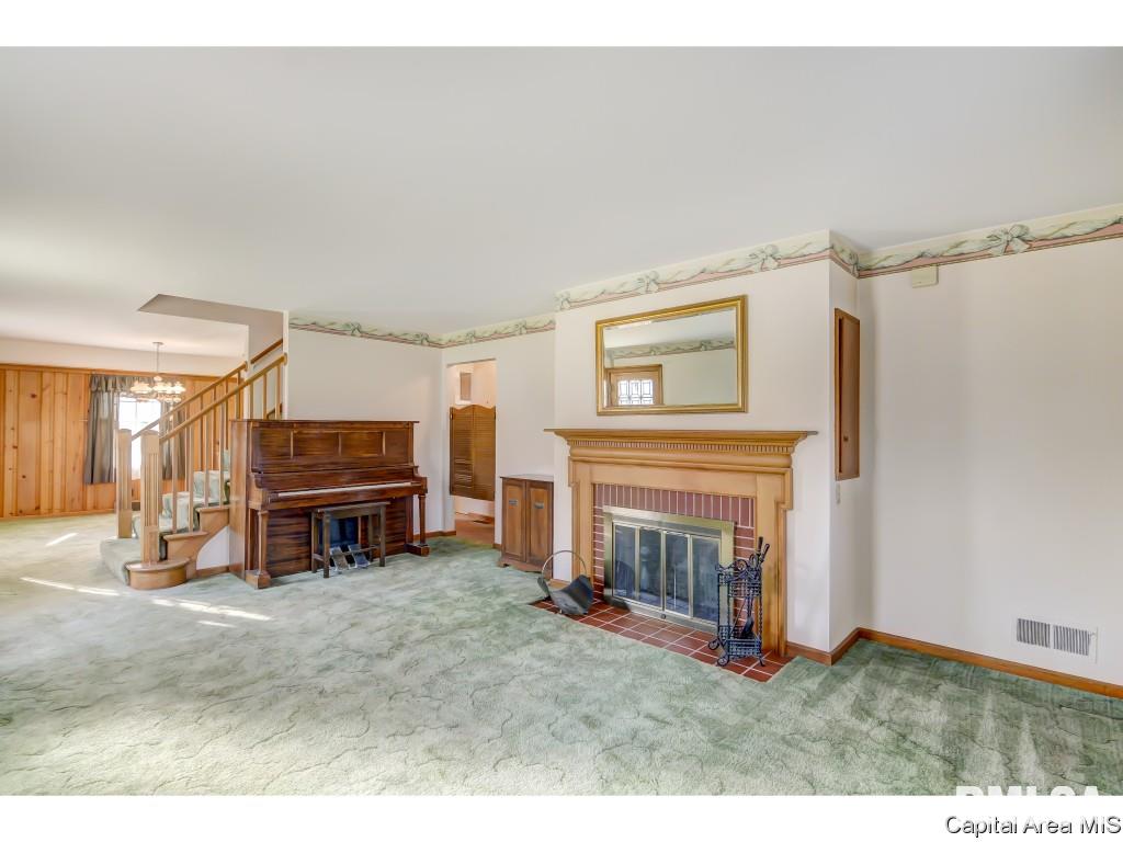 2225 West Jefferson Street Springfield, IL 62702 - Photo 4 of 36