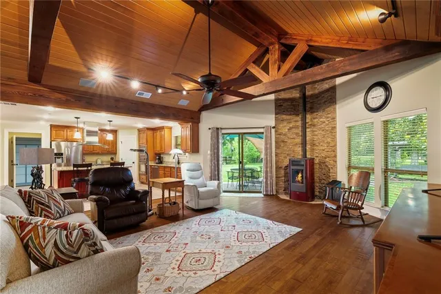 $649,000 | 6 Holly Lane, Covington, LA 70433