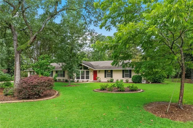 $649,000 | 6 Holly Lane, Covington, LA 70433