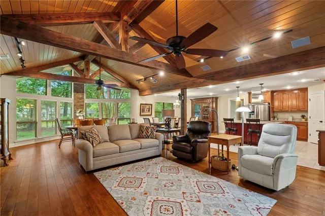 $649,000 | 6 Holly Lane, Covington, LA 70433