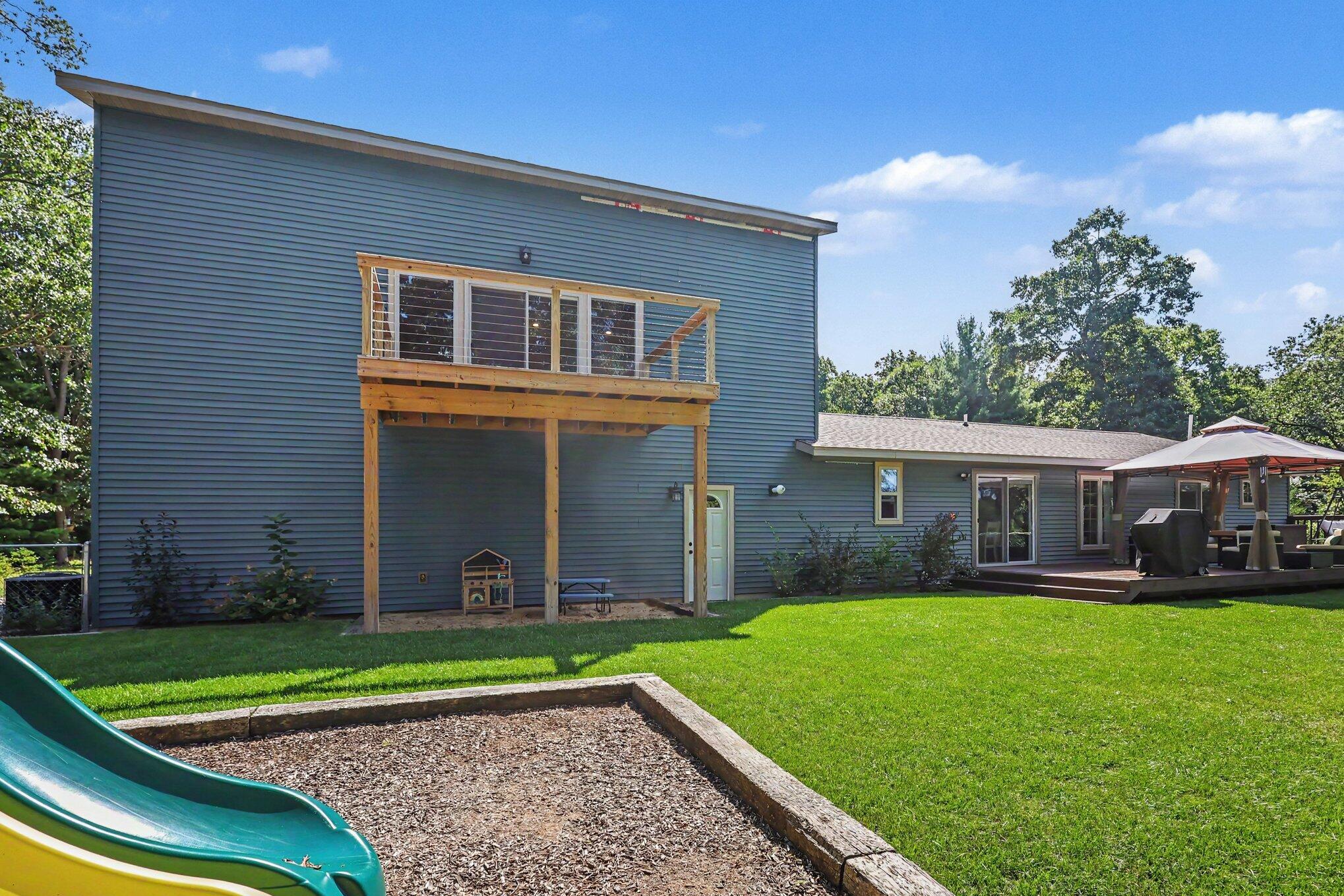 685 Brooks Road North Muskegon, MI 49442 - Photo 29 of 44 030_file_5244