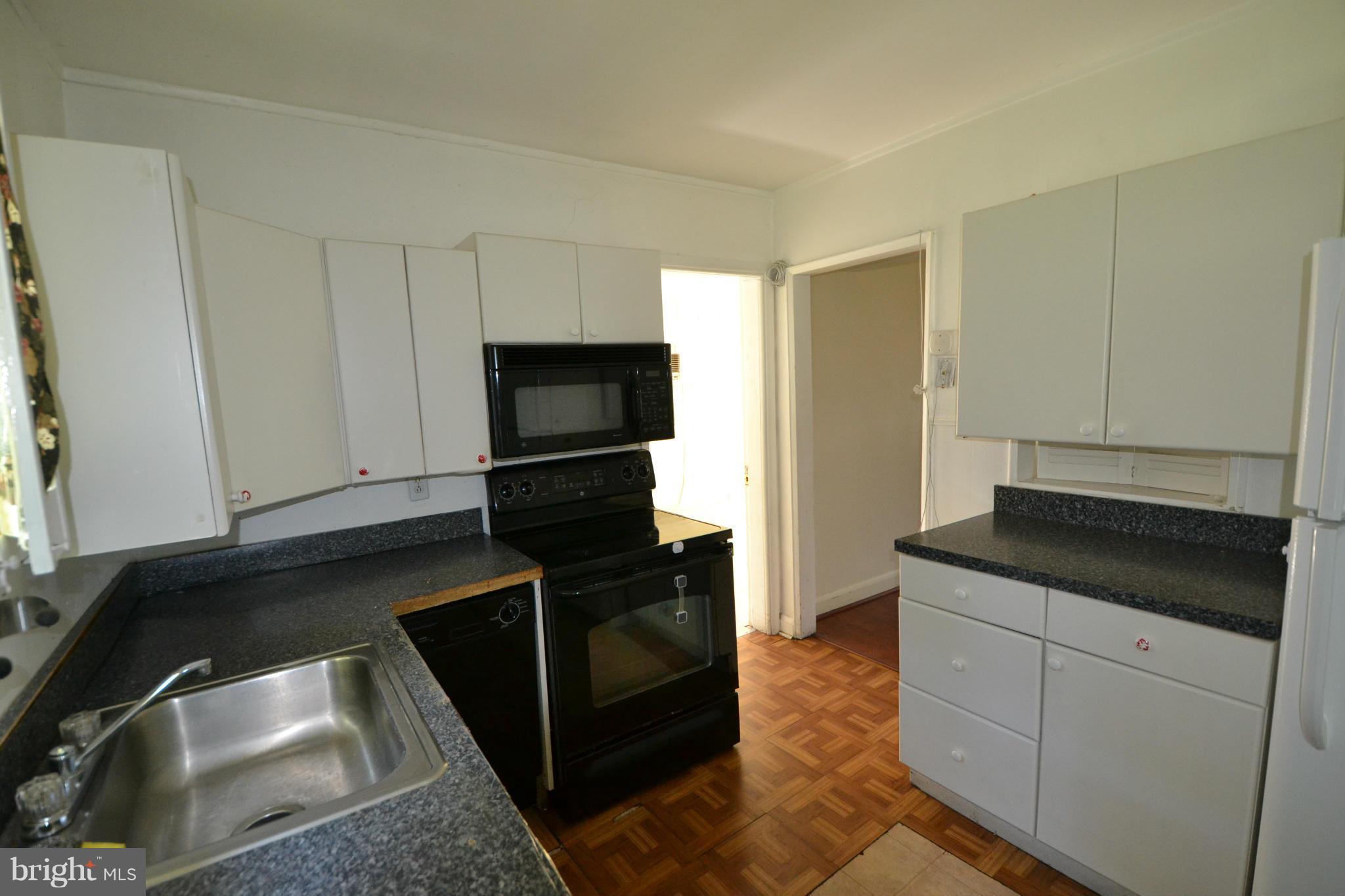 7617 Carla Road Baltimore, MD 21208 - Photo 13 of 18 Kitchen #3