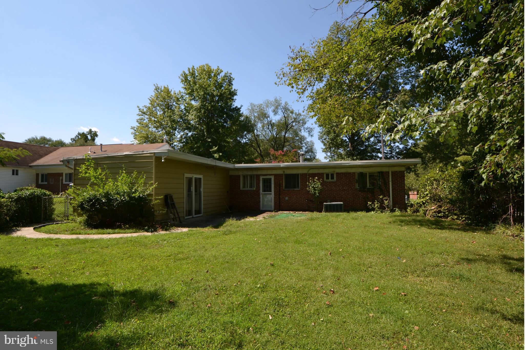7617 Carla Road Baltimore, MD 21208 - Photo 5 of 18 Exterior (Rear)