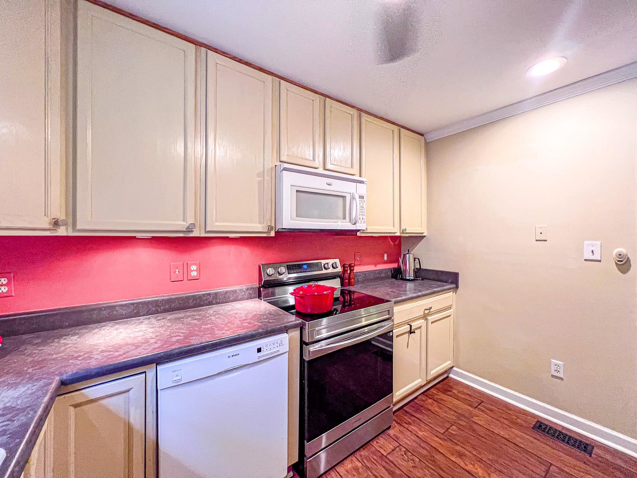 68 Partridge Lane Pawleys Island, SC 29585 - Photo 8 of 43 Gallery Image 8