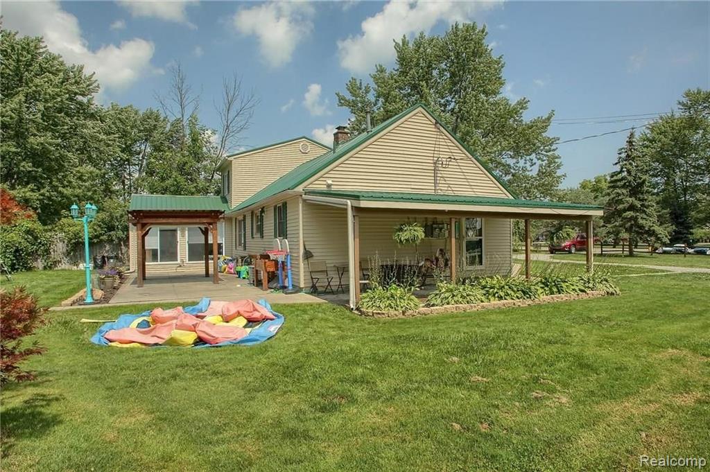 32560 Sutton Road Chesterfield, MI 48047 - Photo 27 of 35