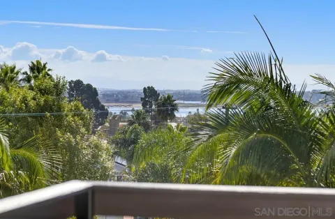 $2,900,000 | 1712 Beryl Street, San Diego, CA 92109