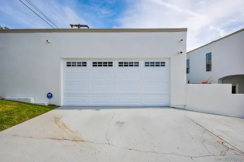 $2,900,000 | 1712 Beryl Street, San Diego, CA 92109