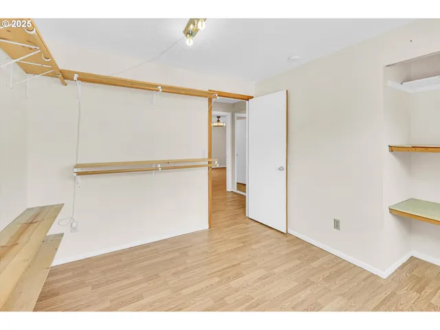 $299,900 | 6260 Southwest Erickson Avenue, Beaverton, OR 97008