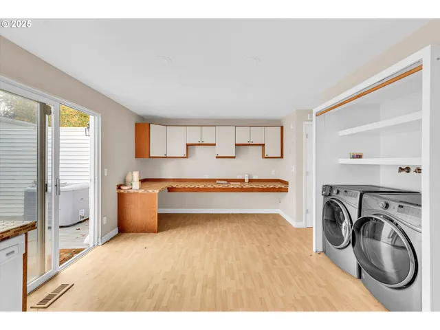 $299,900 | 6260 Southwest Erickson Avenue, Beaverton, OR 97008