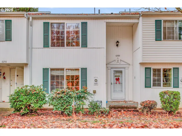 $299,900 | 6260 Southwest Erickson Avenue, Beaverton, OR 97008