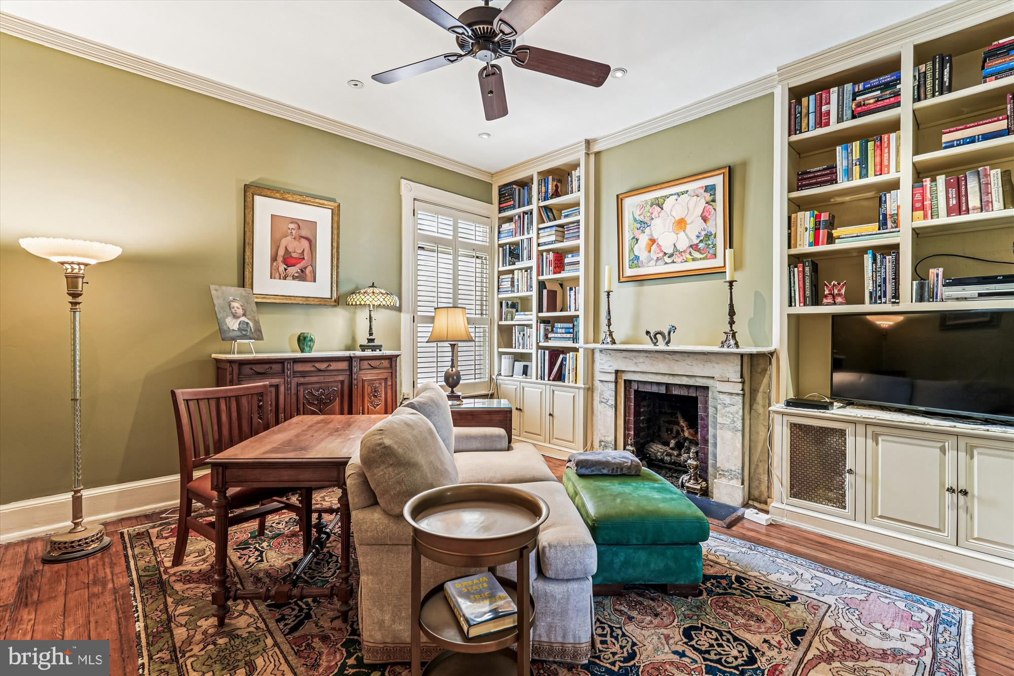 1420 Q Street Northwest Washington, DC 20009 - Photo 41 of 88 2nd level middle BR/Den/Sitting Rm, marble mantel