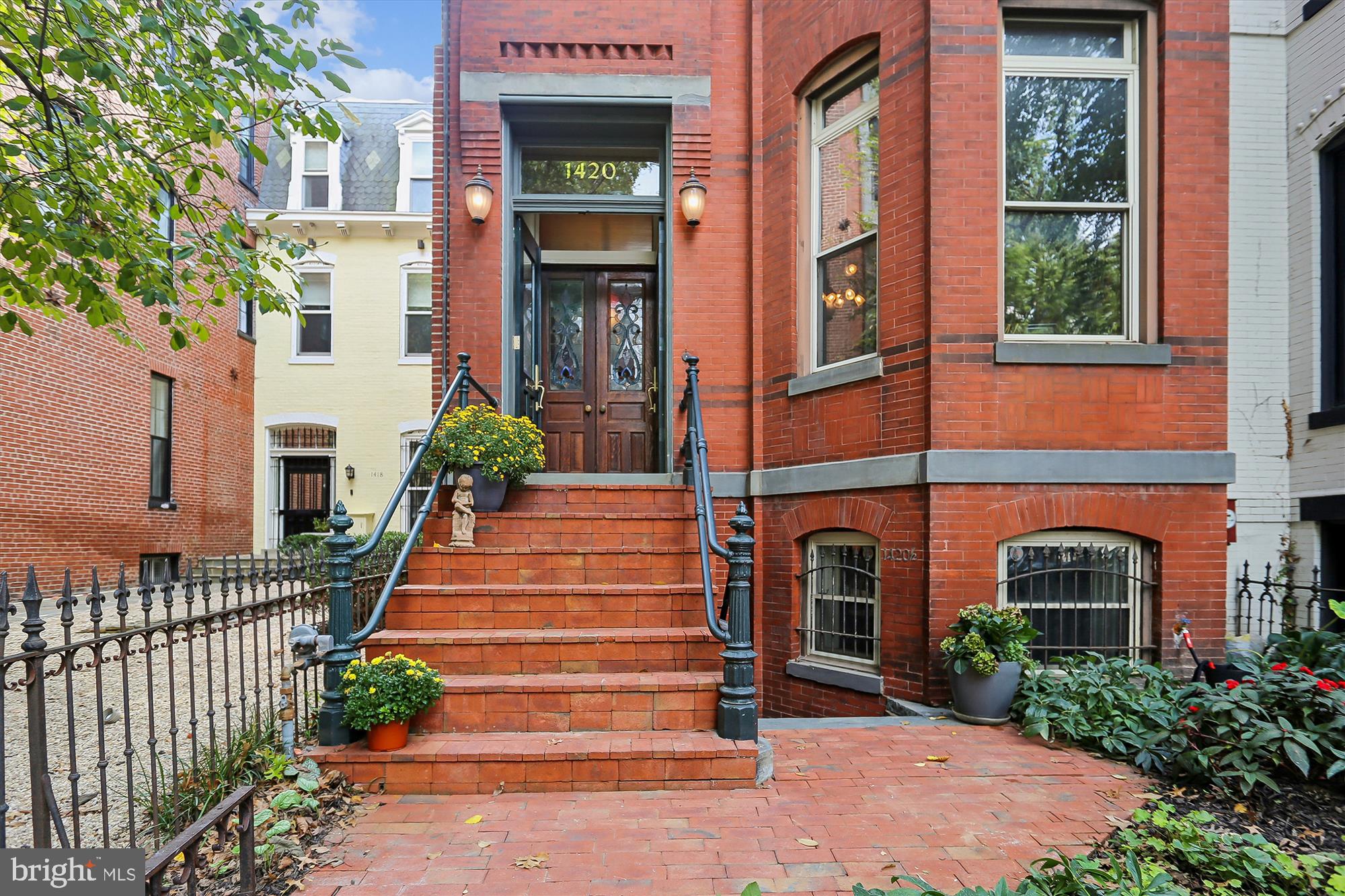 1420 Q Street Northwest Washington, DC 20009 - Photo 72 of 88 Elegant entry w/ stained glass interior doors