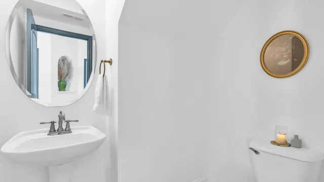 $450,000 | 8018 Ashview Circle, Ooltewah, TN 37363