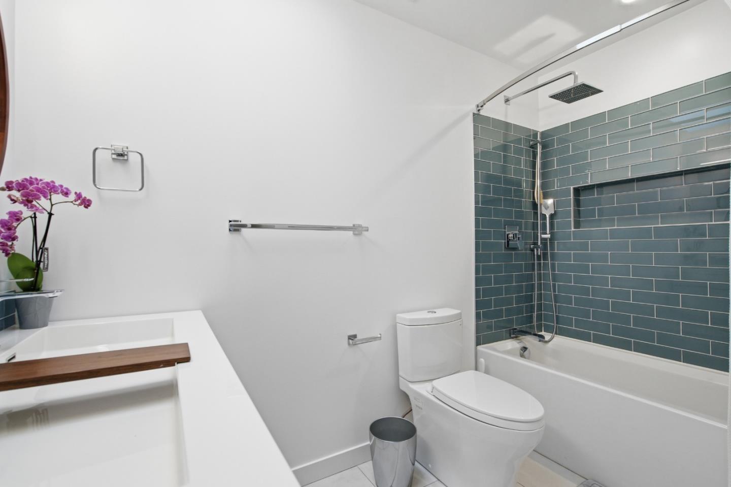 46 Underhill Road Orinda, CA 94563 - Photo 16 of 32 Gallery Image 16