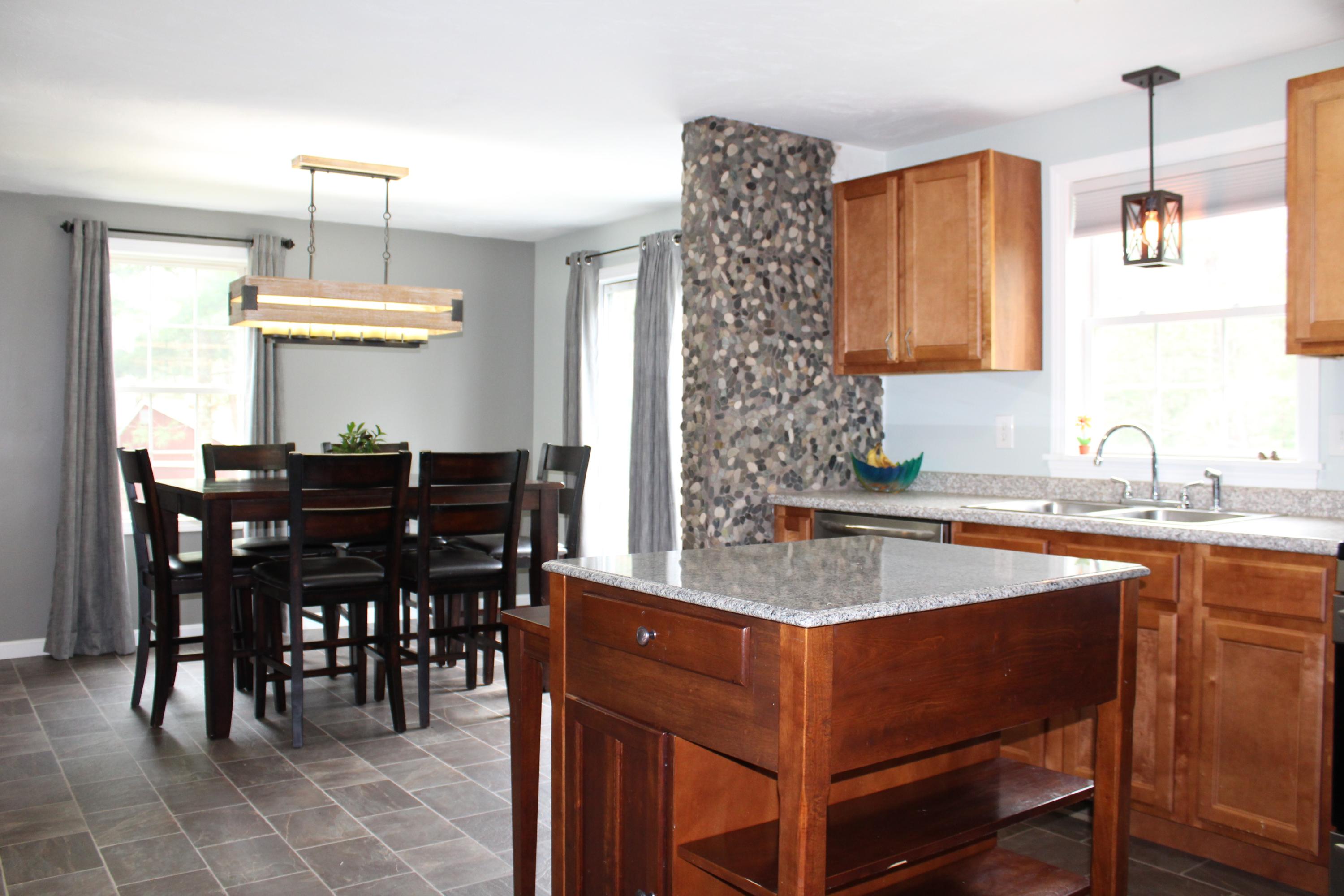 294 Charge Pond Road Wareham, MA 02571 - Photo 5 of 22 IMG_8910