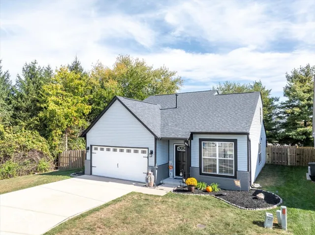 $2,850 | 11351 Boston Way, Fishers, IN 46038