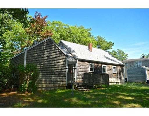 173 Cromesett Road Wareham, MA 02571 - Photo 3 of 11 Gallery Image 3