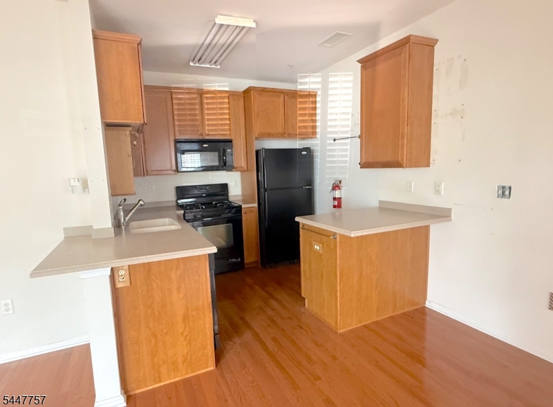 411 Deluca Road Belleville, NJ 07109 - Photo 8 of 19 Gallery Image 8